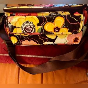 NWOT VERA BRADLEY RETIRED LUNCH BAG